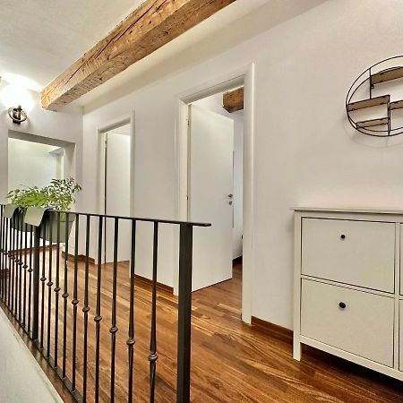 A 2 Passi Dal Duomo Con Parcheggio E 3 Camere 佛罗伦萨 外观 照片