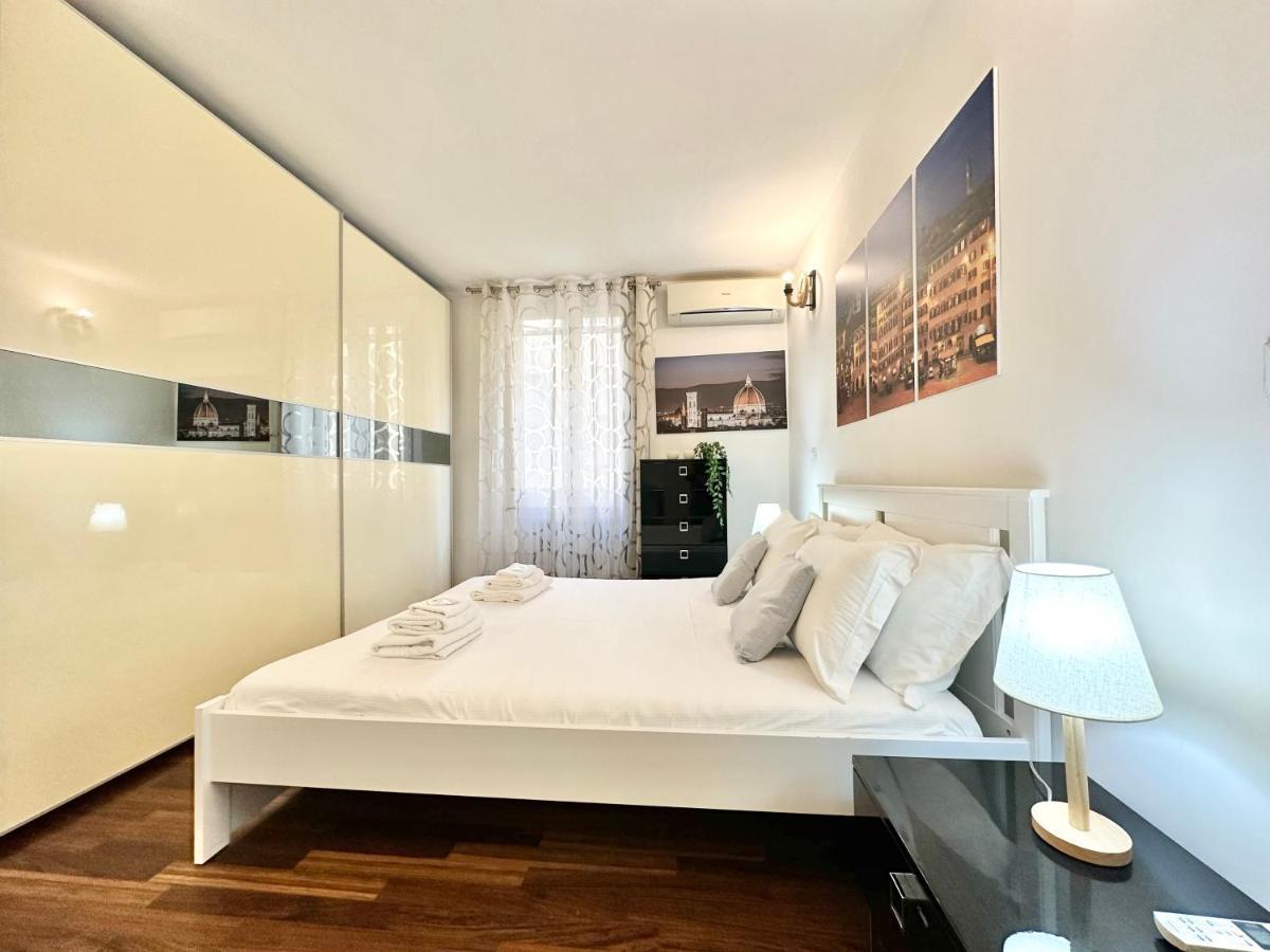 A 2 Passi Dal Duomo Con Parcheggio E 3 Camere 佛罗伦萨 外观 照片