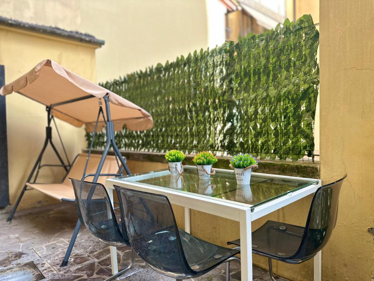 A 2 Passi Dal Duomo Con Parcheggio E 3 Camere 佛罗伦萨 外观 照片
